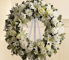 Standing Sprays & Wreaths Delivered to Indianapolis, Indiana